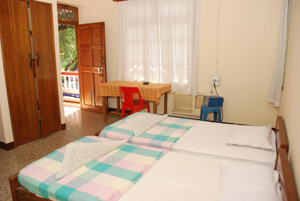 Pinto Guest House Candolim Cameră foto