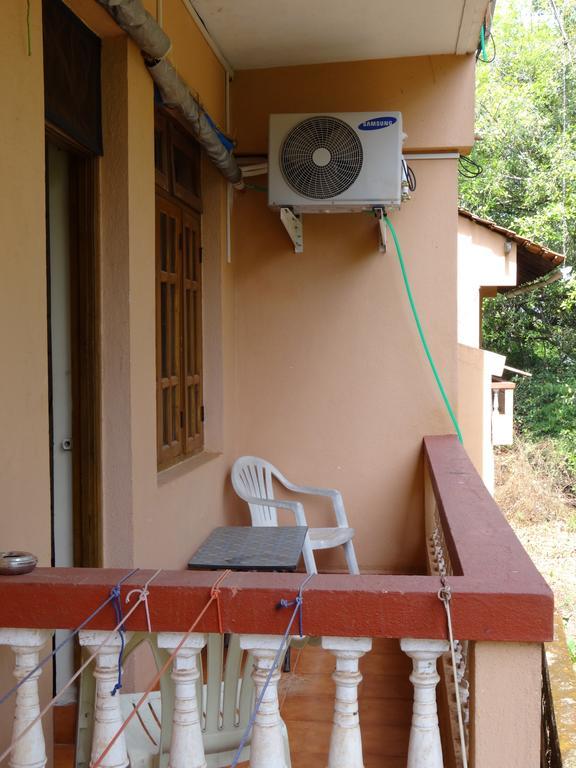 Pinto Guest House Candolim Cameră foto