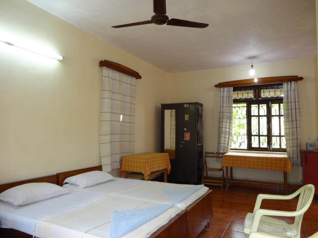 Pinto Guest House Candolim Cameră foto